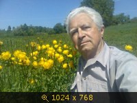 Я с купальницами. 2009